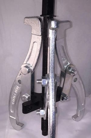 Dual-hole Multi-Purpose High Quality Grade a Carbon Steel Forged Three-Jaw Puller 6-inch/8-inch/10-inch/12-inch/14-inch/24-inch