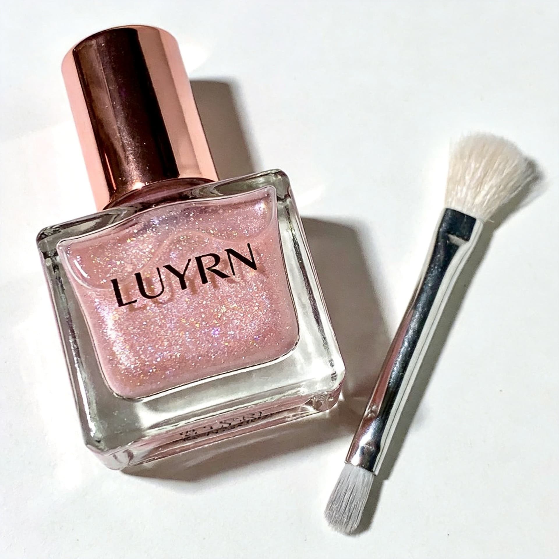 LUYRN 36H Waterproof Eyeliner 8607 - Wholesale